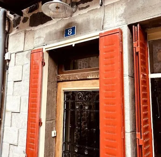 La Tour Du Marché *